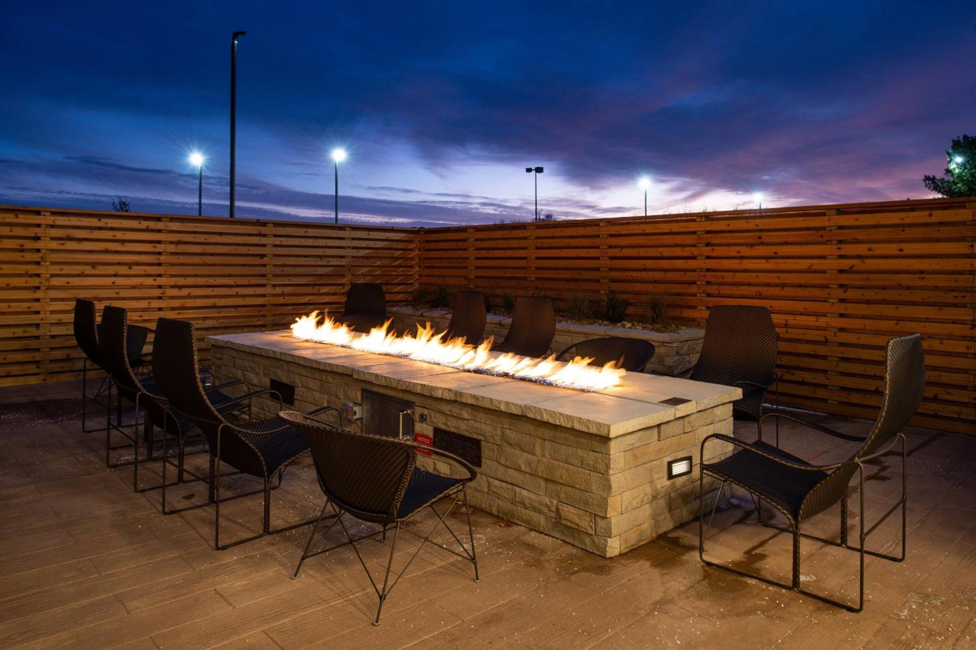 Courtyard Kansas City Olathe Zewnętrze zdjęcie